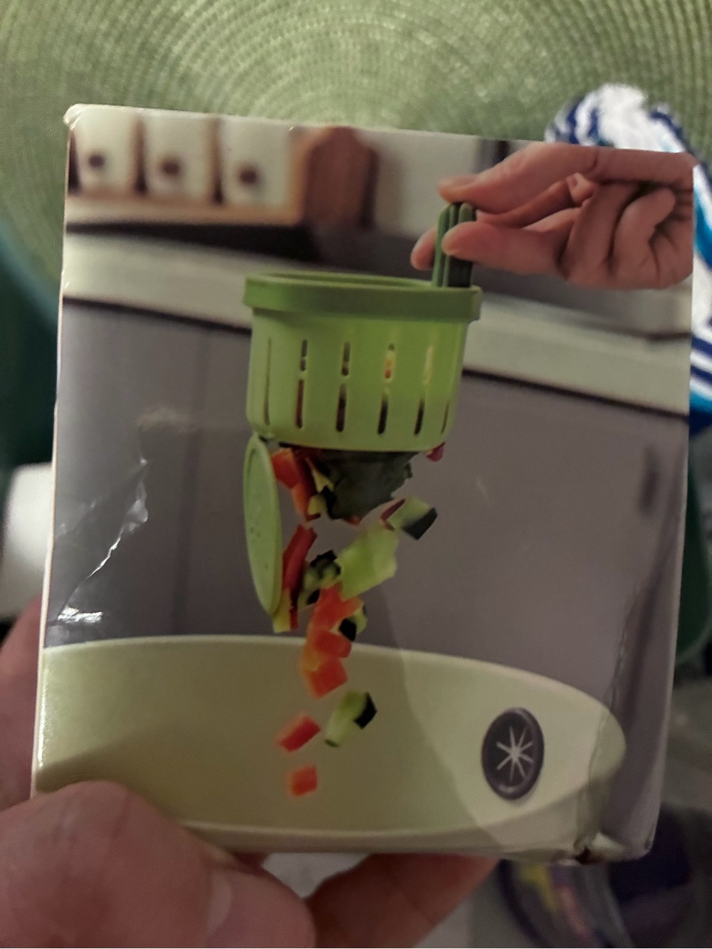 Green Vegetable Chopper and Strainer – Compact Kitchen Prep Tool